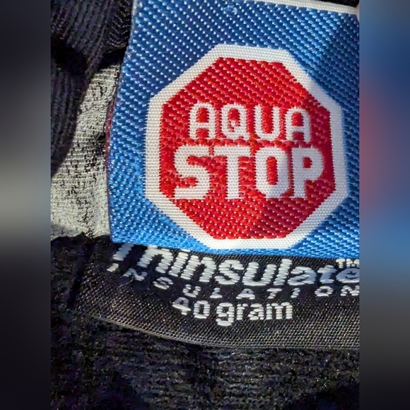 Winter Gloves 2 pairs Gray Gordini & Au Clair Black NWOT Size Jr S (7) - Picture 8 of 14